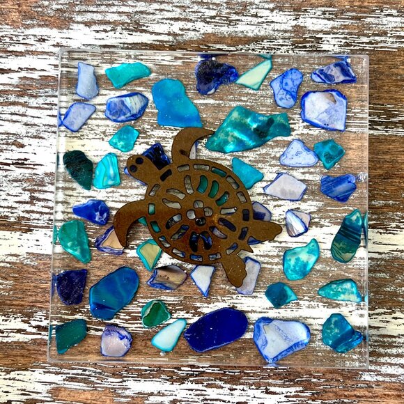 Ocean Animals Sea Pebble Resin Drink Coasters Set of 4 Beach House Housewarming - Picture 3 of 6